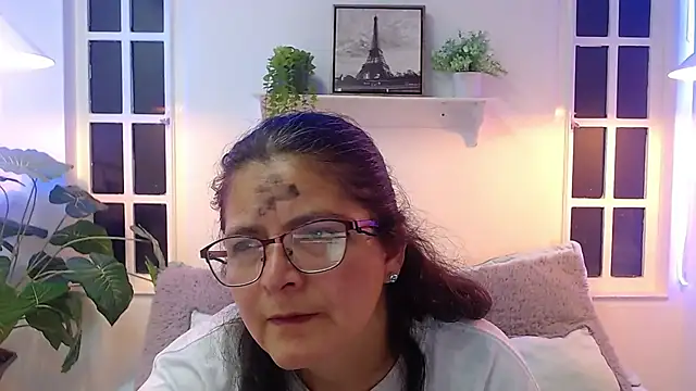 Linda banks  online show from February 19, 1:24 am