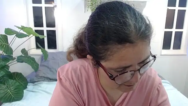 Linda banks  online show from April 2, 1:35 am