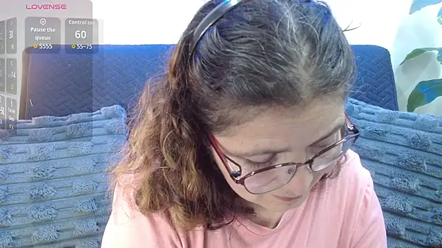 Snapshot of Linda_banks_ chatting on September 26, 1:45 am Linda banks online show from September 26, 1:45 am