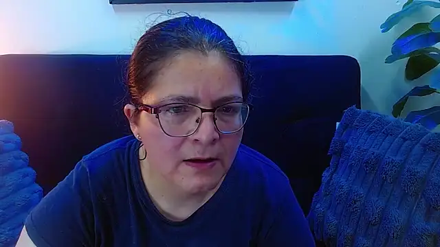 Linda banks  online show from October 25, 2:11 am