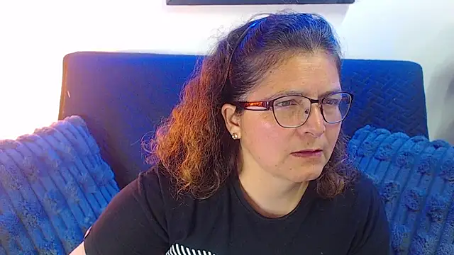 Linda banks  online show from December 4, 1:59 am