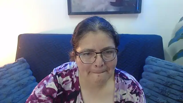 Linda banks  online show from November 7, 1:32 am