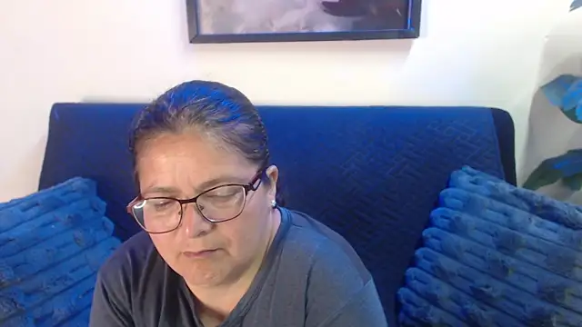 Linda banks  online show from December 21, 2:03 am