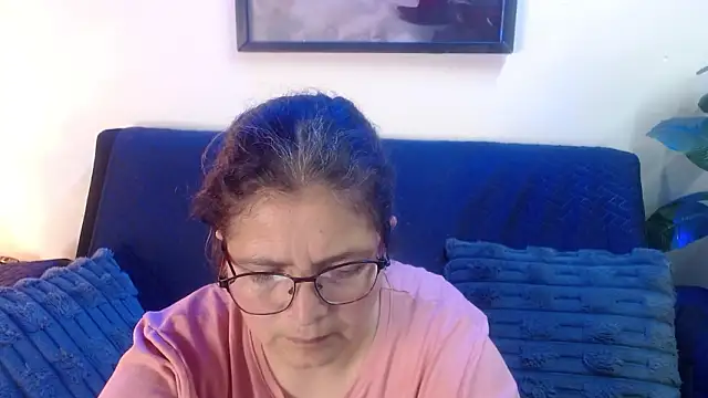 Linda banks  online show from March 3, 2:07 am