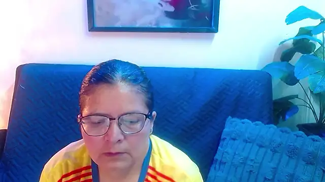 Linda banks  online show from March 27, 1:14 am