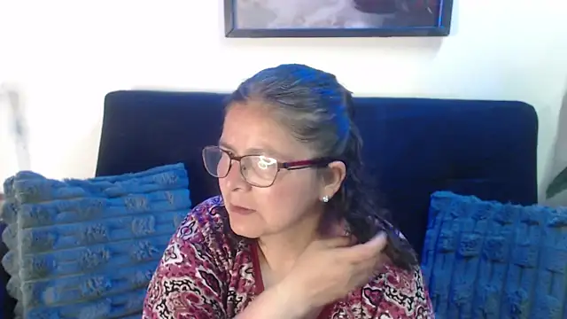 Linda banks  online show from December 20, 2:47 am