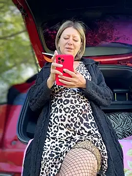 Milena-MilfaXXX online show from May 13, 4:30 am