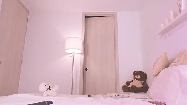 moon angels online show from December 2, 12:29 pm