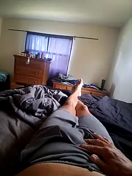 pullitoff online show from April 20, 3:13 pm