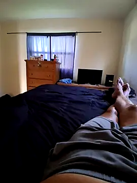 pullitoff online show from October 1, 1:04 pm