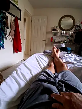 pullitoff online show from March 13, 4:12 pm