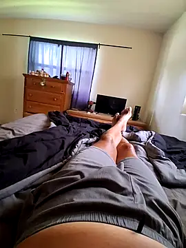 pullitoff online show from September 17, 3:25 pm