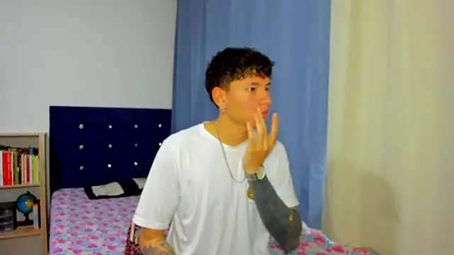 Tatiiana n Damiian online show from November 9, 9:08 pm