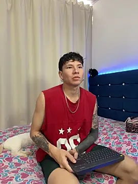 Tatiiana n Damiian online show from November 5, 9:29 pm