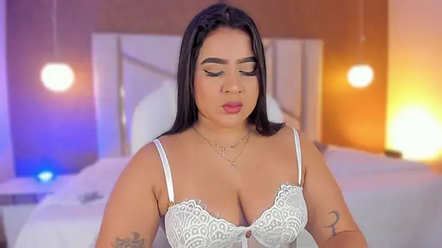 Snapshot of Caro_Suarez chatting on October 19, 12:08 pm Caro Suarez online show from October 19, 12:08 pm