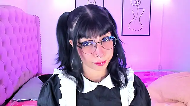 Snapshot of Rose_72 chatting on October 8, 8:09 pm Rose 72 online show from October 8, 8:09 pm