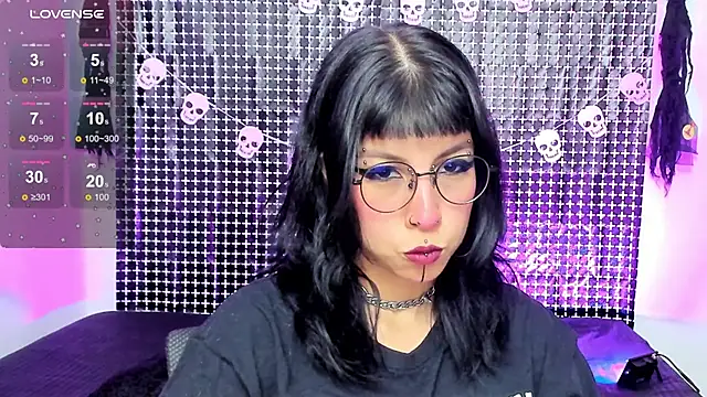 Rose 72 online show from November 5, 7:06 pm