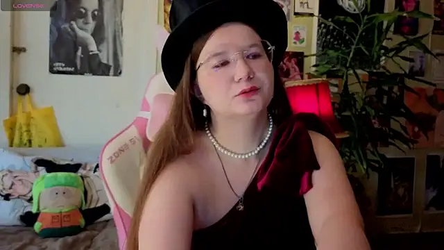 Sienna-Cow online show from September 26, 11:17 am
