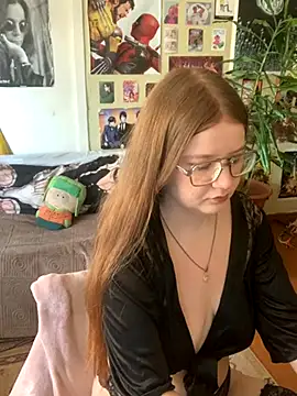 Sienna-Cow online show from September 10, 10:36 am