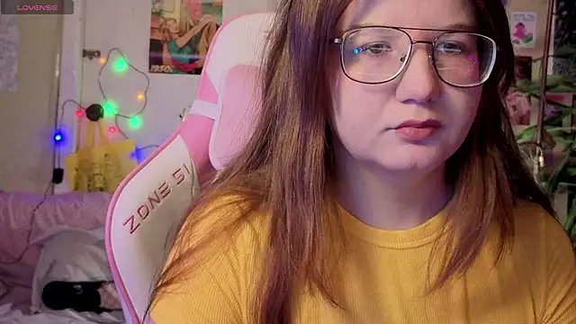 Sienna-Cow online show from December 22, 5:13 pm