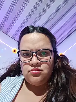 Julieta Big online show from March 7, 12:10 pm