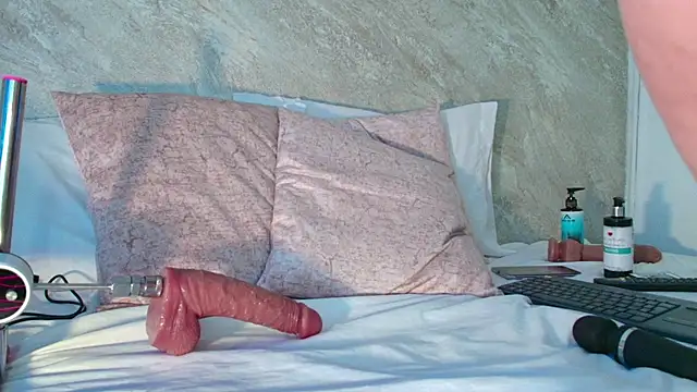 Dixie grey1 online show from March 10, 2:54 pm