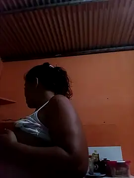 hotmom33 online show from September 27, 7:14 am