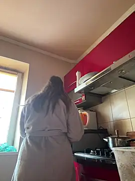 CrystallPaws online show from February 20, 1:02 pm