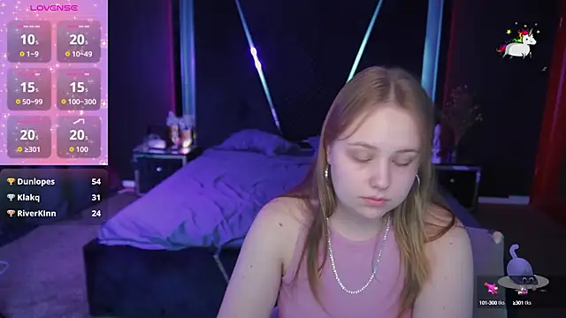 CrystallPaws online show from September 23, 1:56 am