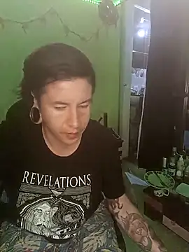 Snapshot of saenzjulieta1 chatting on September 19, 2:26 am saenzjulieta1 online show from September 19, 2:26 am