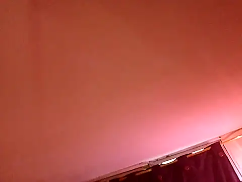 Snapshot of saenzjulieta1 chatting on October 11, 1:34 pm saenzjulieta1 online show from October 11, 1:34 pm