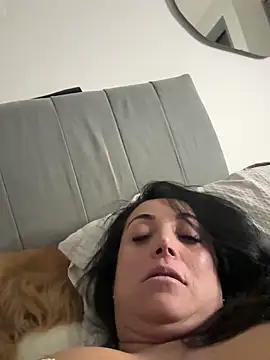 hotadhara01 online show from February 28, 9:53 am