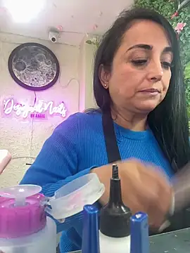 hotadhara01 online show from February 19, 6:05 pm