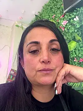 hotadhara01 online show from January 17, 5:27 pm