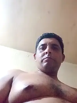 125Delfin90 online show from March 2, 9:00 pm