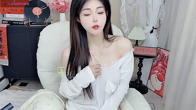 CeeKie online show from March 21, 3:30 am