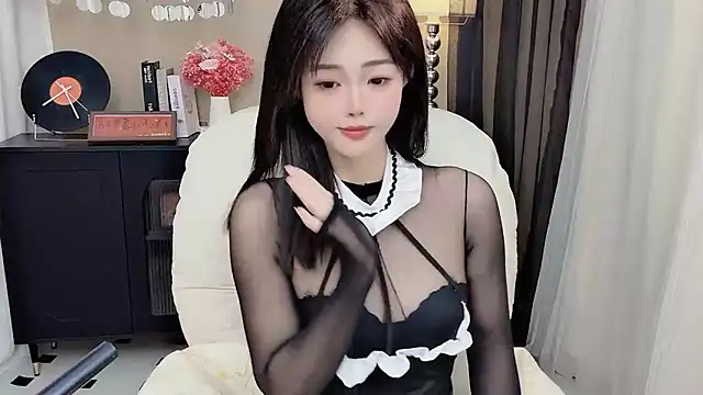 CeeKie online show from April 24, 11:29 pm