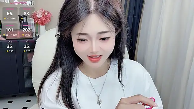 CeeKie online show from July 28, 1:43 pm