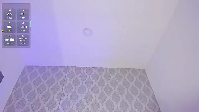 Snapshot of OnlyGia chatting on November 5, 8:23 pm OnlyGia online show from November 5, 8:23 pm