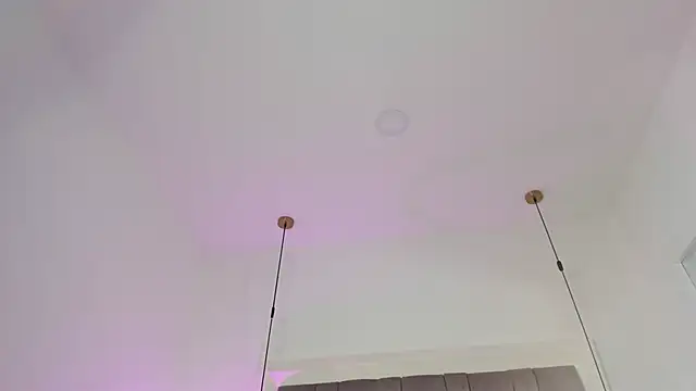 Snapshot of OnlyGia chatting on February 15, 3:29 am OnlyGia online show from February 15, 3:29 am