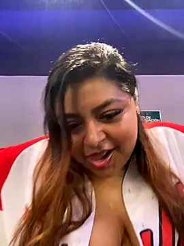 Snapshot of Hela_Collins chatting on November 6, 8:46 pm Hela Collins online show from November 6, 8:46 pm