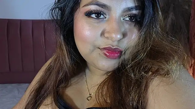 Snapshot of Hela_Collins chatting on October 17, 4:49 am Hela Collins online show from October 17, 4:49 am