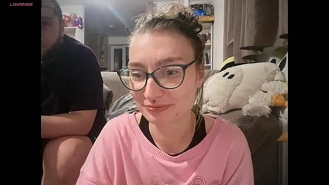 harleyblair online show from April 2, 10:05 pm