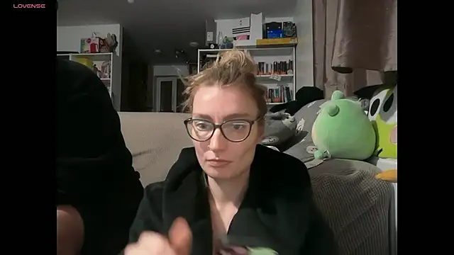 harleyblair online show from February 22, 10:33 pm