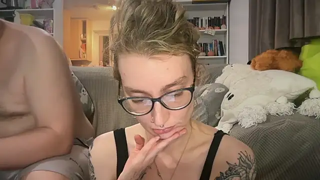 harleyblair online show from June 16, 10:10 pm