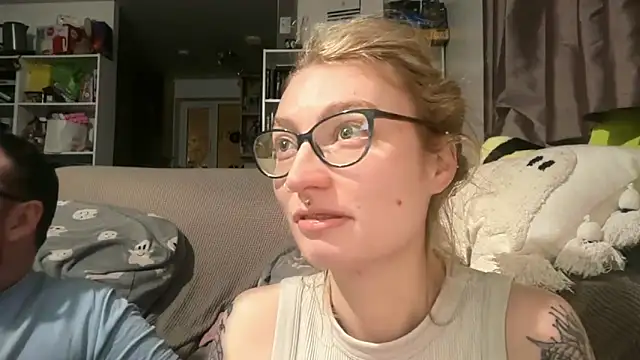 harleyblair online show from May 14, 10:07 pm