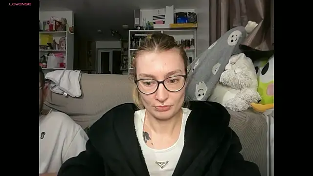 harleyblair online show from March 4, 11:12 pm