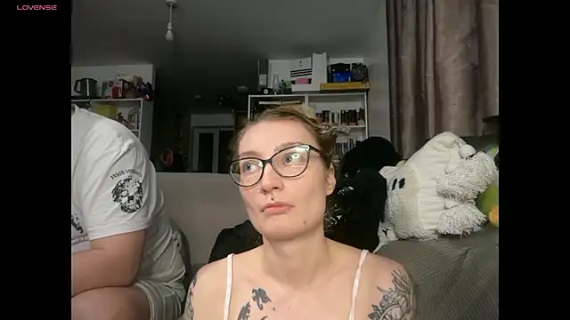 harleyblair online show from March 25, 10:41 pm