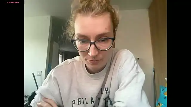 harleyblair online show from September 24, 5:19 pm