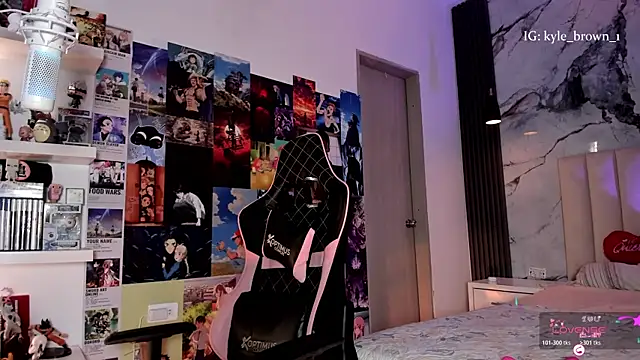 soy kylebrown online show from October 25, 3:56 pm